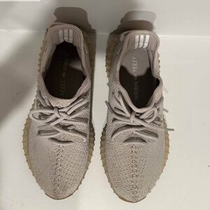 Yeezy Boost 350 V2 Sesame